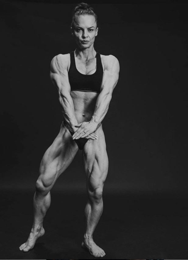 Female Bodybuilder and coach Eleonora Dobrinina (Source: Instagram)