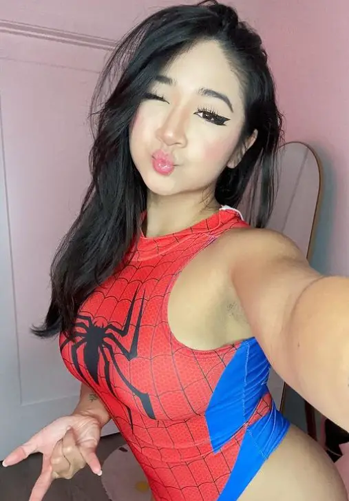 Jasmine Teaa in a Spider costume