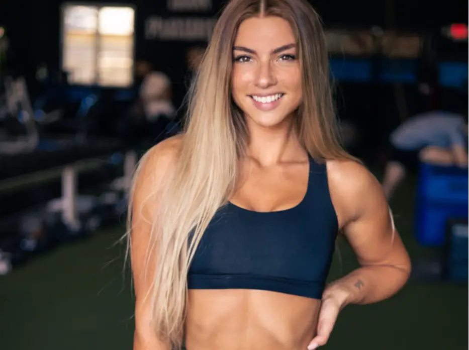 American fitness influencer Sabrina Nic (Source: sabrinanic.app)