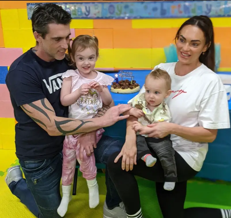 Declan Redmond with his family (Source: Instagram)