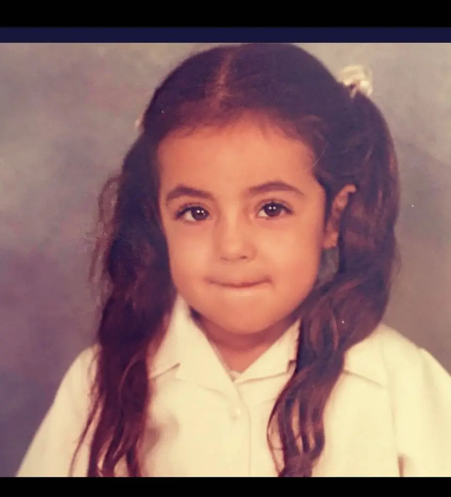 Childhood Picture Of Lorena De La Garza