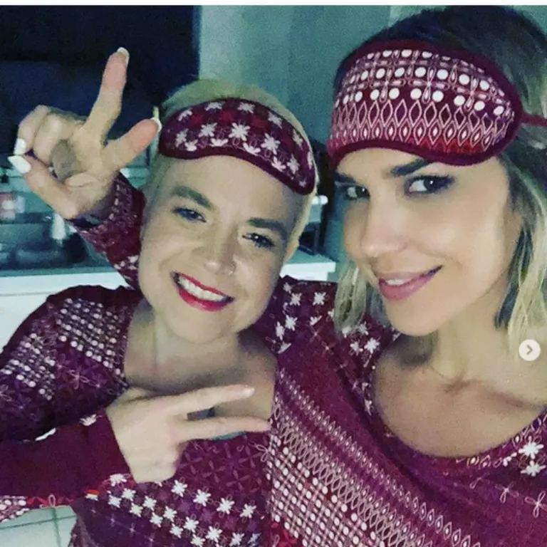 Actress Arielle Kebbel With Her Sister, Julia