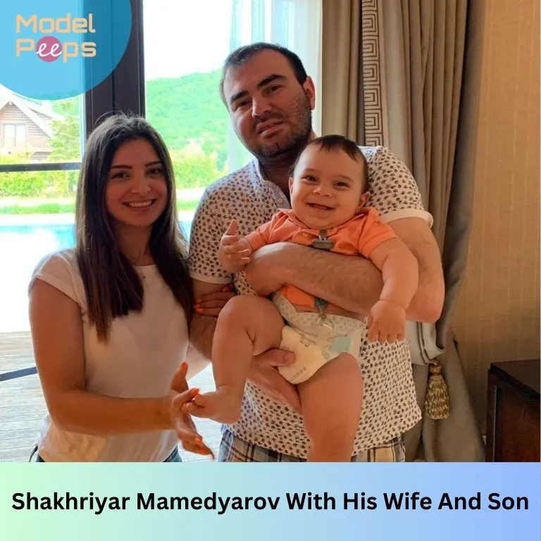 Shakhriyar Mamedyarov With His Wife And Son