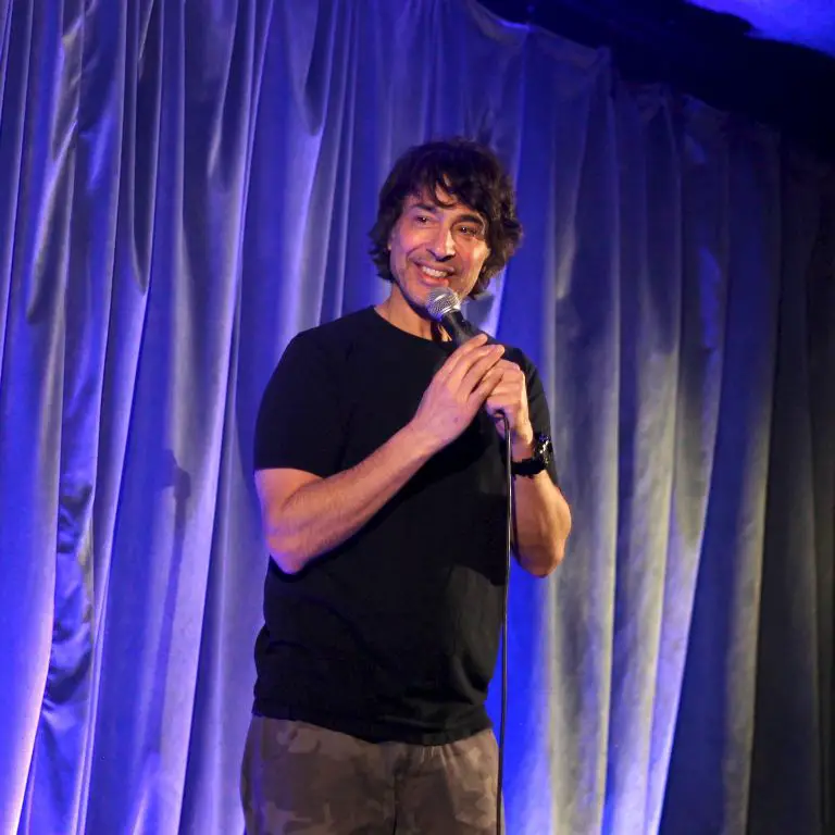 Arj Barker has an American citizenship and comes from a mixed ethnic background