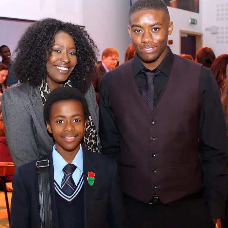 Tahj with his mom, and brother, Tyrell