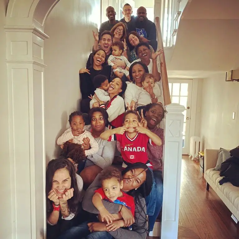 Chiwetel Ejiofor and his family enjoying Thanksgiving in 2019